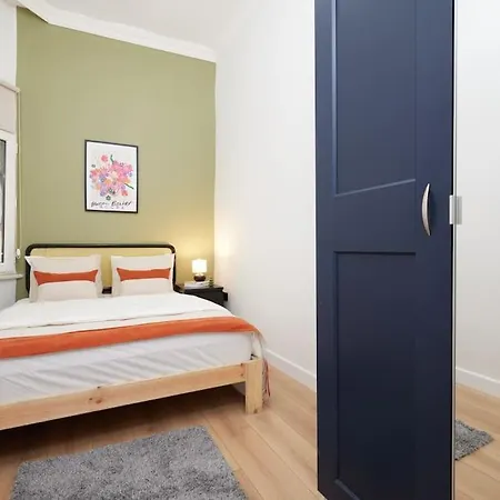 Apartman Charming 3br 2bath Ac In Center - Santur D2 Isztambul