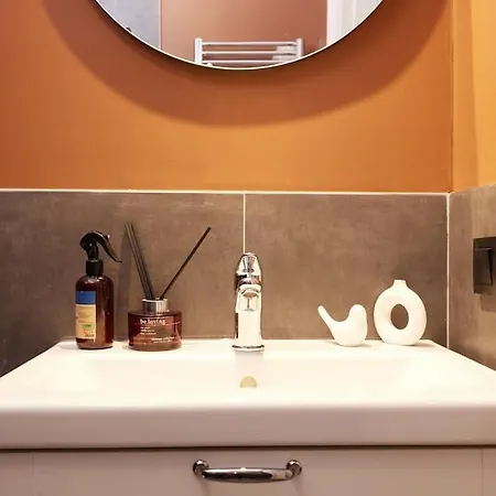 Charming 3br 2bath Ac In Center - Santur D2 Apartman *