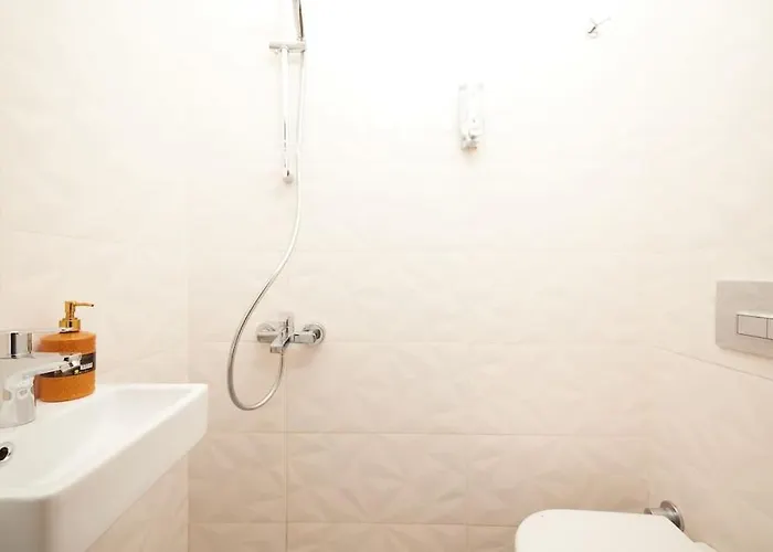 Daire Charming 3br 2bath Ac In Center - Santur D2 *