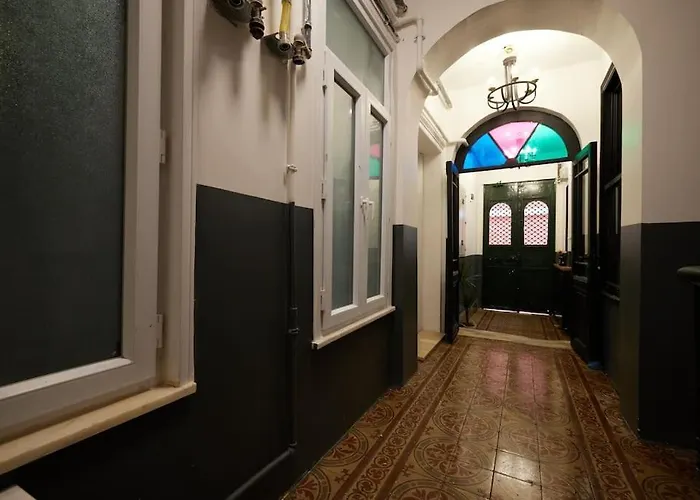 아파트 Charming 3br 2bath Ac In Center - Santur D2